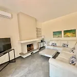 Matteotti Garden Lux 200mt By The Sea ヴィラ